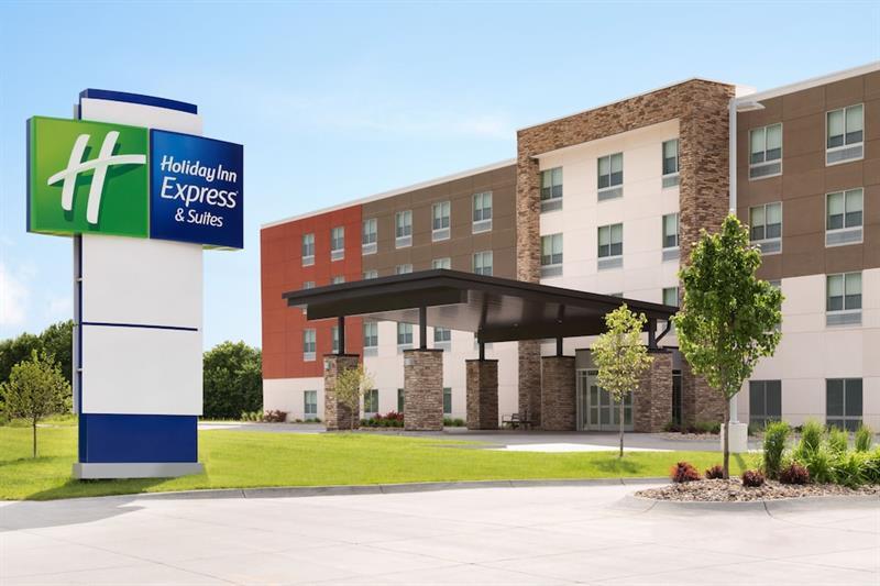 Holiday Inn Express & Suites - Painesville - Concord By Ihg Εξωτερικό φωτογραφία