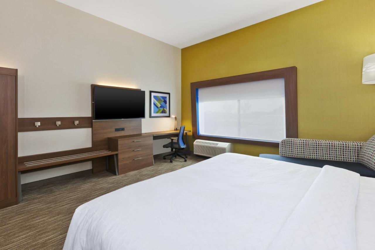 Holiday Inn Express & Suites - Painesville - Concord By Ihg Εξωτερικό φωτογραφία